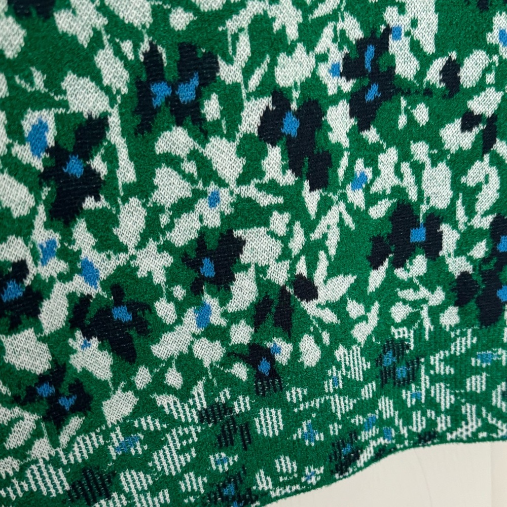 Ultra soft garden sweater - Picture 5 of 7
